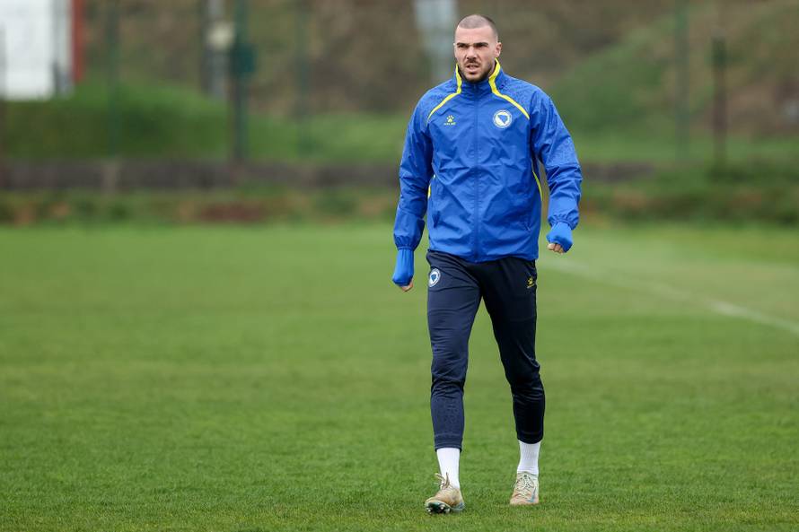 Sarajevo: Trening nogometne reprezentacija BiH uoči finalne utakmice doigravanja za Svjetsko prvenstvo