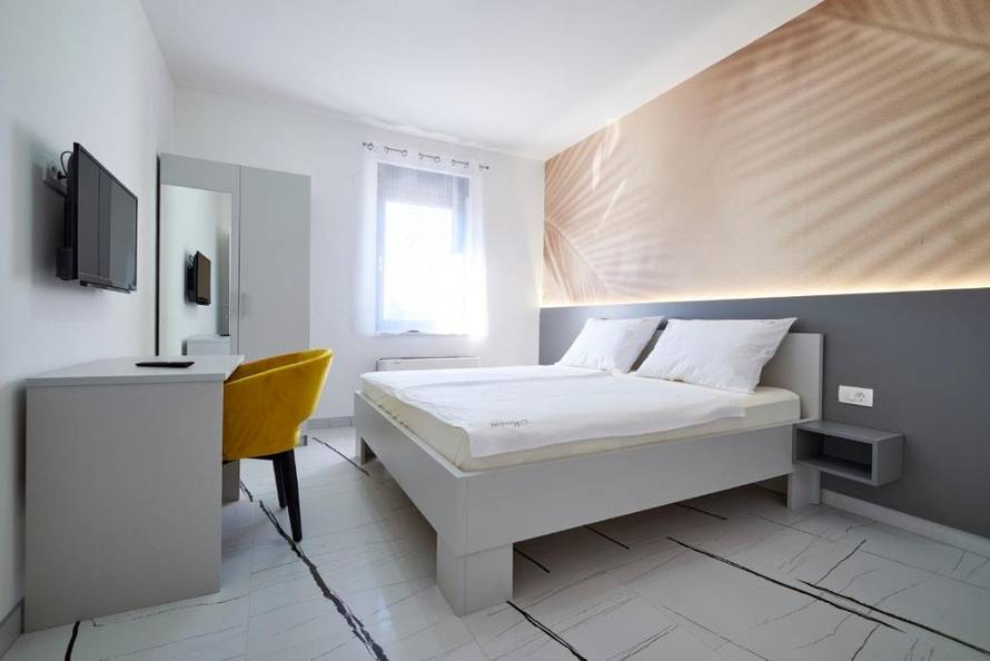 Svi jure cestom D1, a ne znaju da se ovdje krije oaza s grijanim bazenom