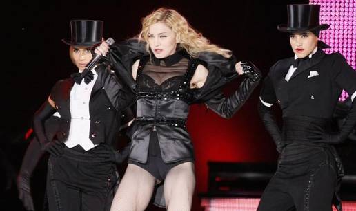 Madonna pala u nesvijest tijekom koncerta u Sofiji