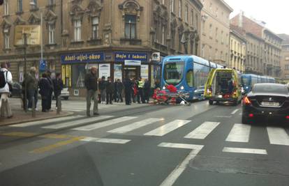 Pješaci stradali u Zagrebu, na njih naletili tramvaj i automobil