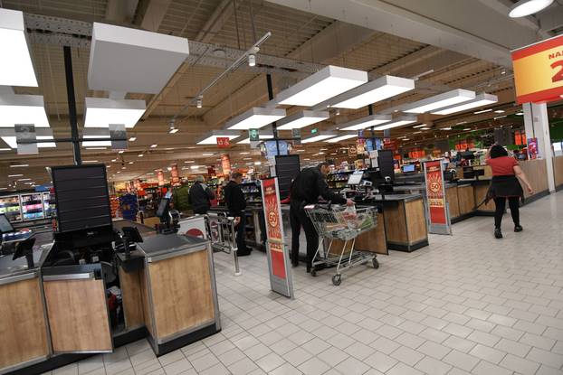 Građani Bjelovara pridružili se bojkotu trgovačkih lanaca