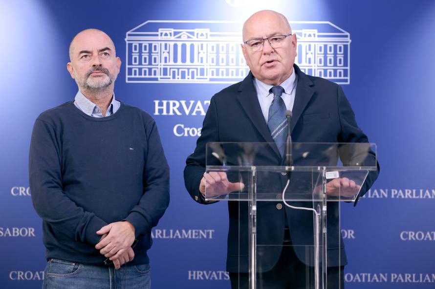 Zagreb:  Domino o najavi obveznog cijepljenja protiv HPV-a