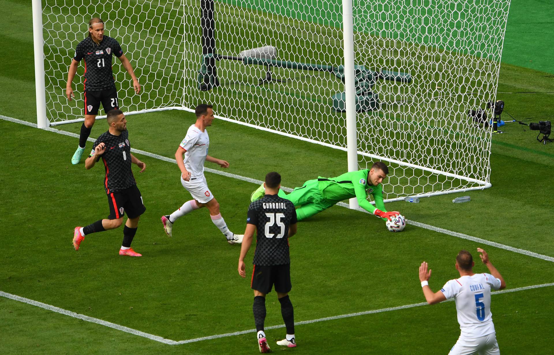 Euro 2020 - Group D - Croatia v Czech Republic