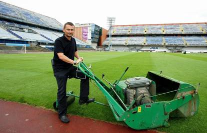 Sakoman spasio travnjak na maksimirskom stadionu