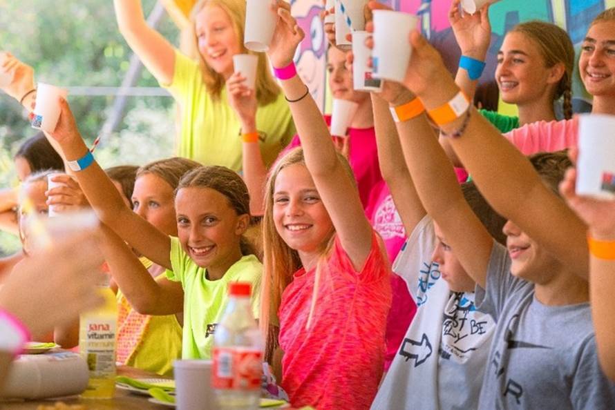 Adrenalin uz more: Doživite slobodan pad i najsigurniji zip-line u Umagu i Pomeru