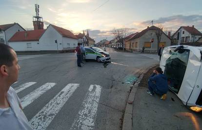 Prometna u Đakovu: Dvoje ljudi tražilo liječničku pomoć