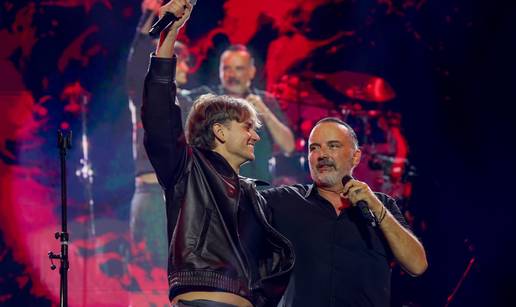 Cetinski poru&ccaron;io Jozinovi&cacute;u prije koncerta u Novom Sadu: Svi smo jednom bili mladi pjeva&ccaron;i