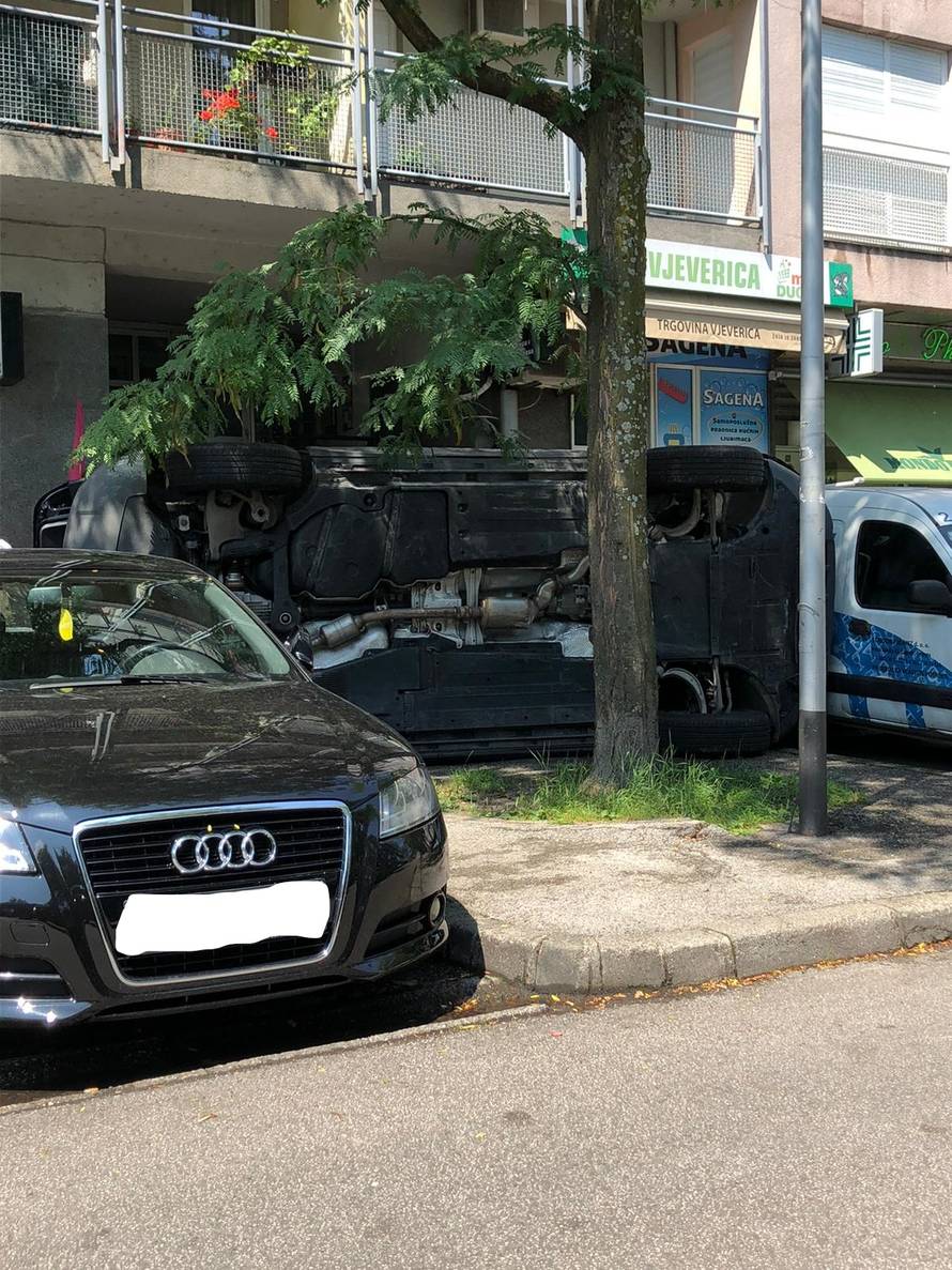 Jedan na boku: U sudaru kod Kvatrića oštećena četiri auta