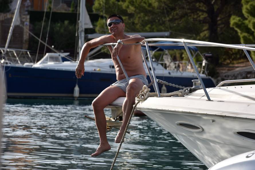 Razvodili su se po tri, četiri puta, ali i dalje vjeruju u ljubav