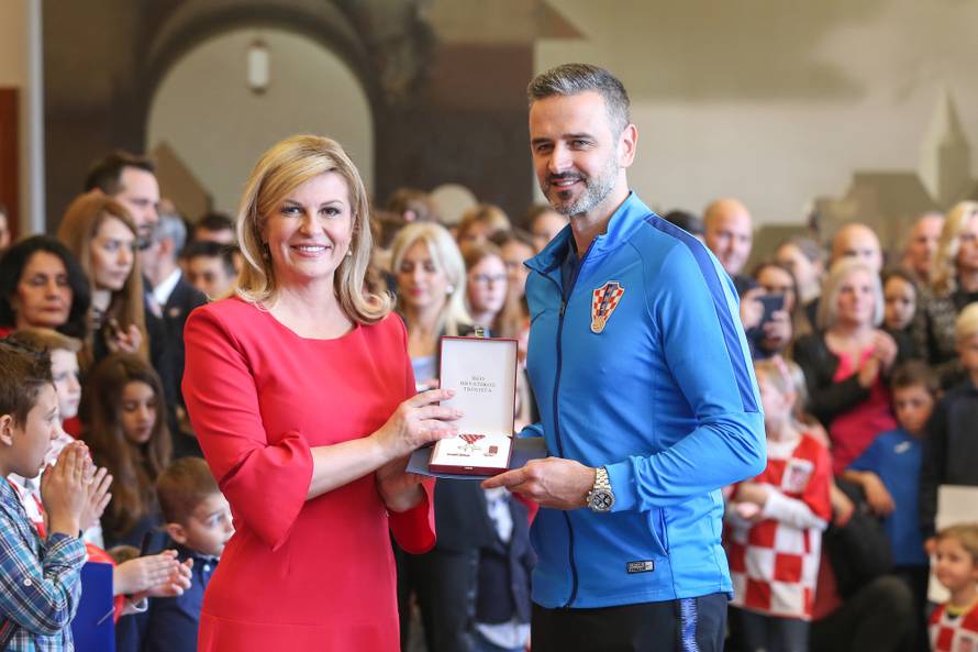 Kolinda je odlikovala Vatrene: Svijet je vidio tko su Hrvati...