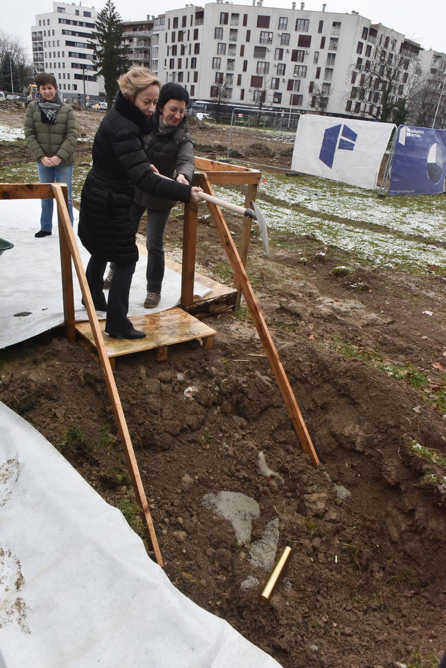 Zagreb: Gradi se nova škola na Knežiji, gradonačelnik Tomašević danas otvorio radove