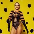 Rita Ora u lateksu vrijeme do blagdana krati seksi plesom