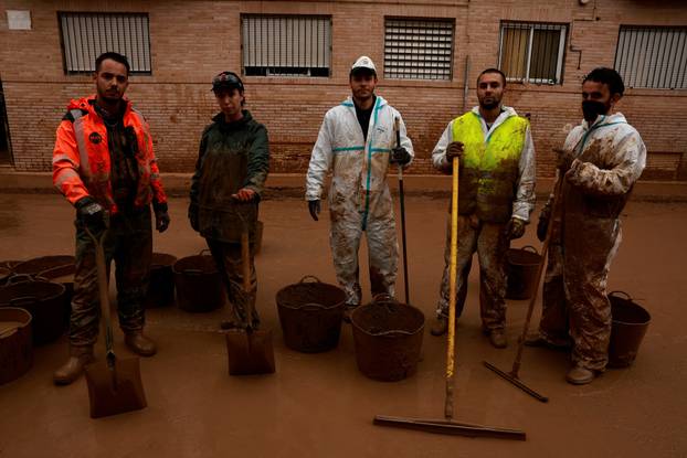 Spain braces for more torrential rain in new DANA episode