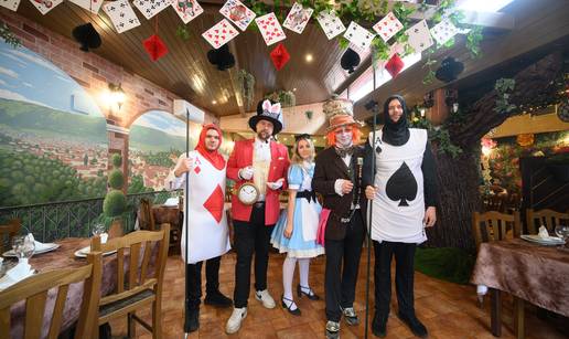 FOTO Kako je slavni Gabrek za Fa&scaron;nik postao 'Zemlja &ccaron;udesa':  Ovdje i Alisa pada kroz strop