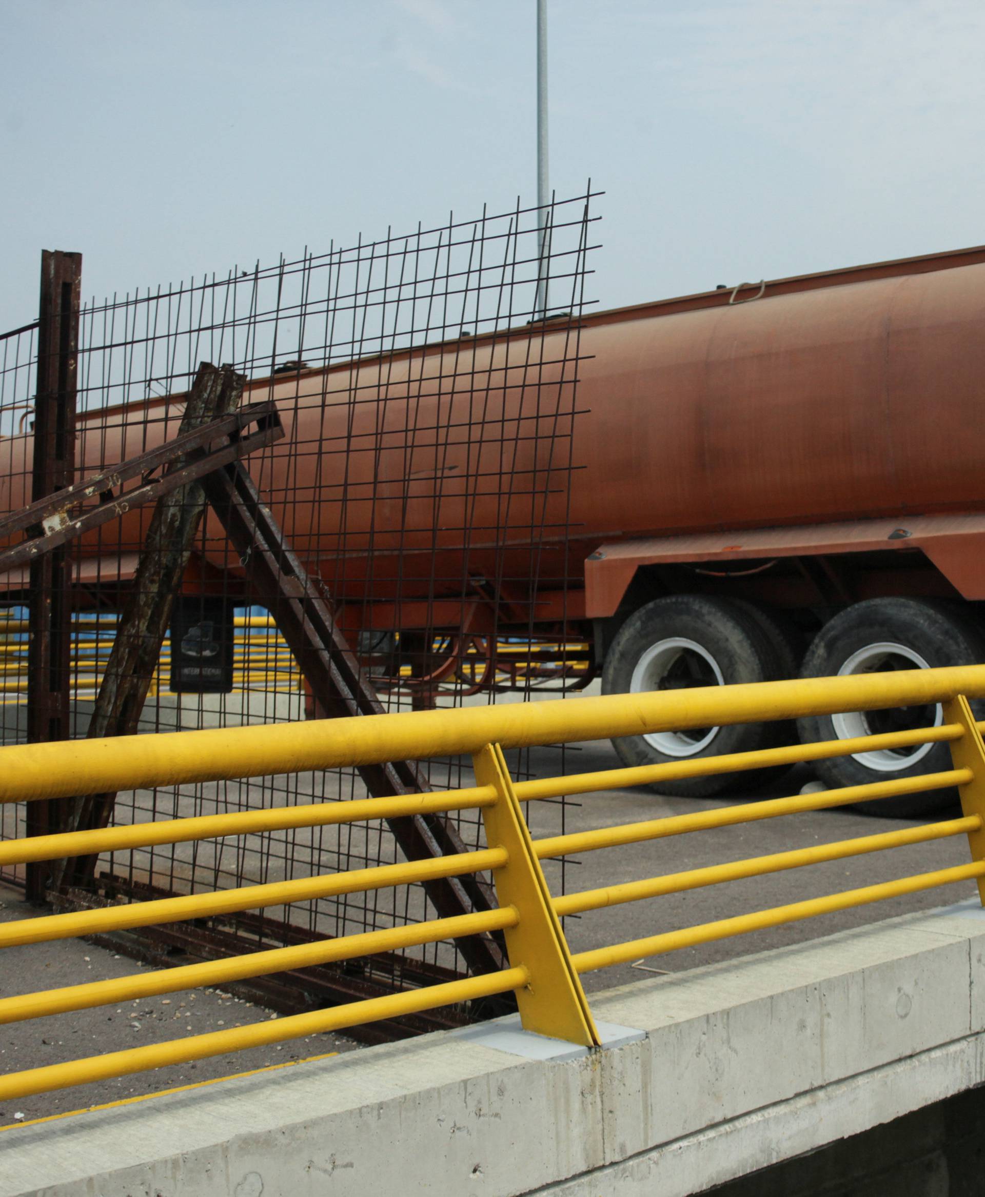 A fuel tank blocks the vehicular passage on Tienditas cross-border bridge between Colombia and Venezuela, in Cucuta