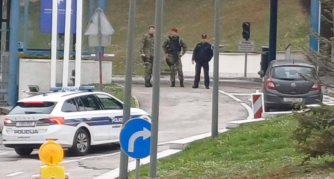 Policija i 'pauk' na Pantovčaku! Došao autom pred Milanovićevu rezidenciju i htio pričati s njim?!