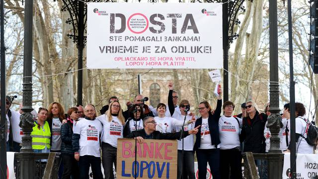 Zagreb: U parku Zrinjevac organiziran prosvjed Udruge franak pod nazivom "Vrijeme je!"