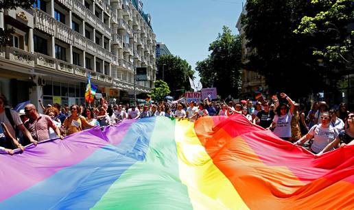 Prvi 'Pride' u Makedoniji; Nije bilo incidenata niti u Beogradu