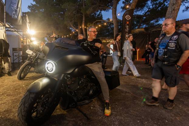 Medulin: Prvi dan H.O.G. Rallyja, susreta zaljubljenika u Harley Davidson iz svih zemalja
