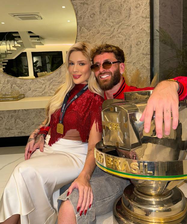 FOTO Brazilci imaju ukusa! Evo koga ljube njihovi nogometaši