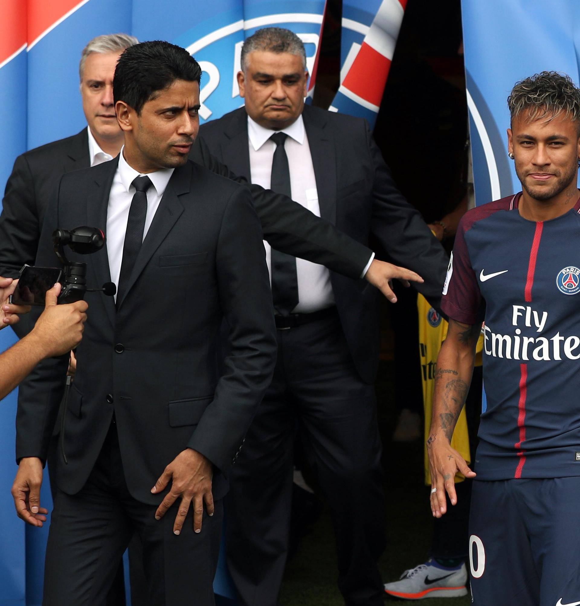 Neymar Unveiling - Parc des Princes