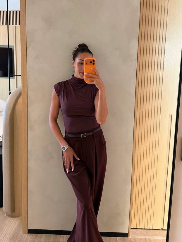 FOTO Kayla je jedna od najvećih fitness influencerica - Evo uz kojih par vježbi ostaje fit