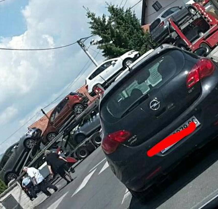 Gdje si ti to krenuo? Šleperom zaglavio u ulici usred Zagreba