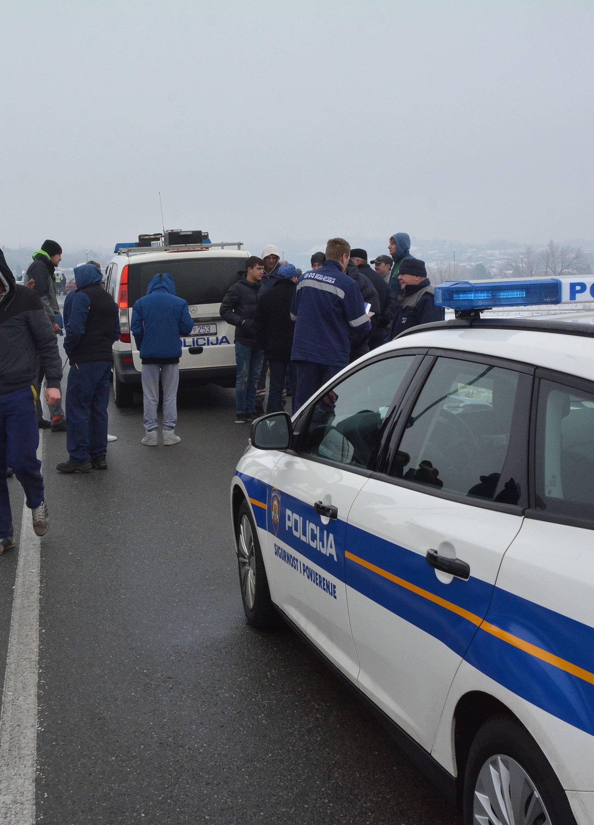 Lančani sudar čak 19 vozila: 'Solili smo, ali je puhao vjetar'