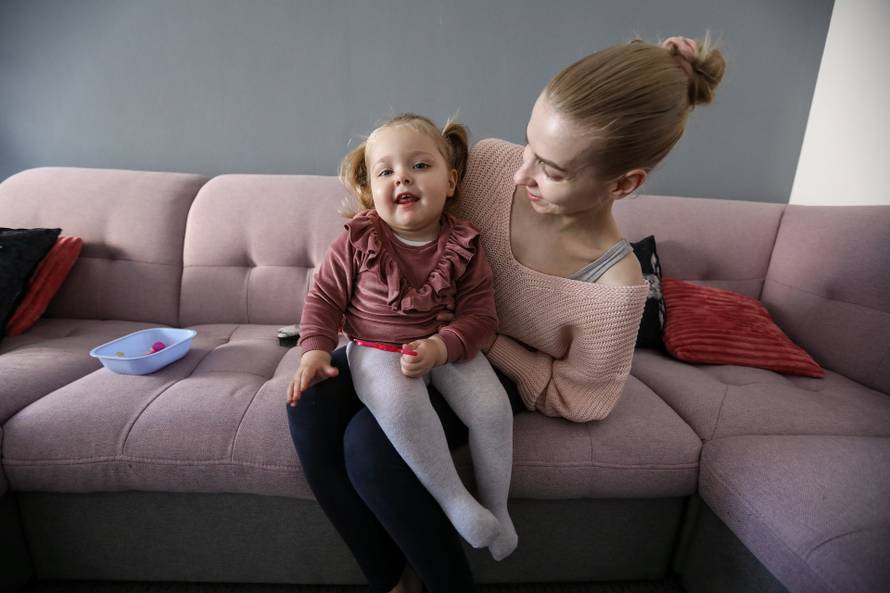 Zaprešić: Djevojčica koja boluje od mišićne atrofije