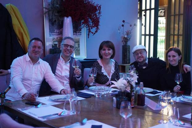 Zagreb: Tematska večera inspirirana filmom Kreše Golika "Tko pjeva zlo ne misli"