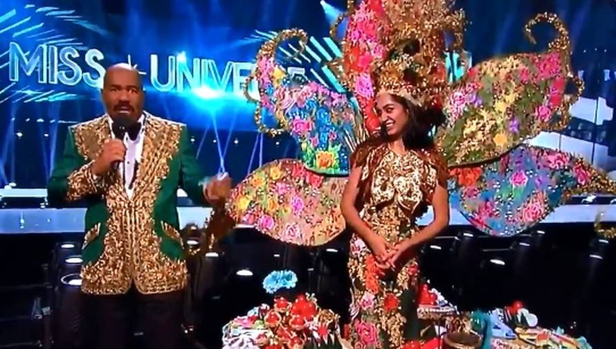 Opet prozvao krivu misicu za najbolji kostim pa se razljutio