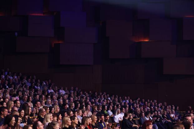 Zagreb: Koncert Zorice Kondže u KD Vatroslava Lisinskog