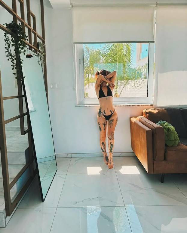 FOTO Puna je tetovaža i nema dlake na jeziku: Evo što govori o privlačnosti i samopouzdanju