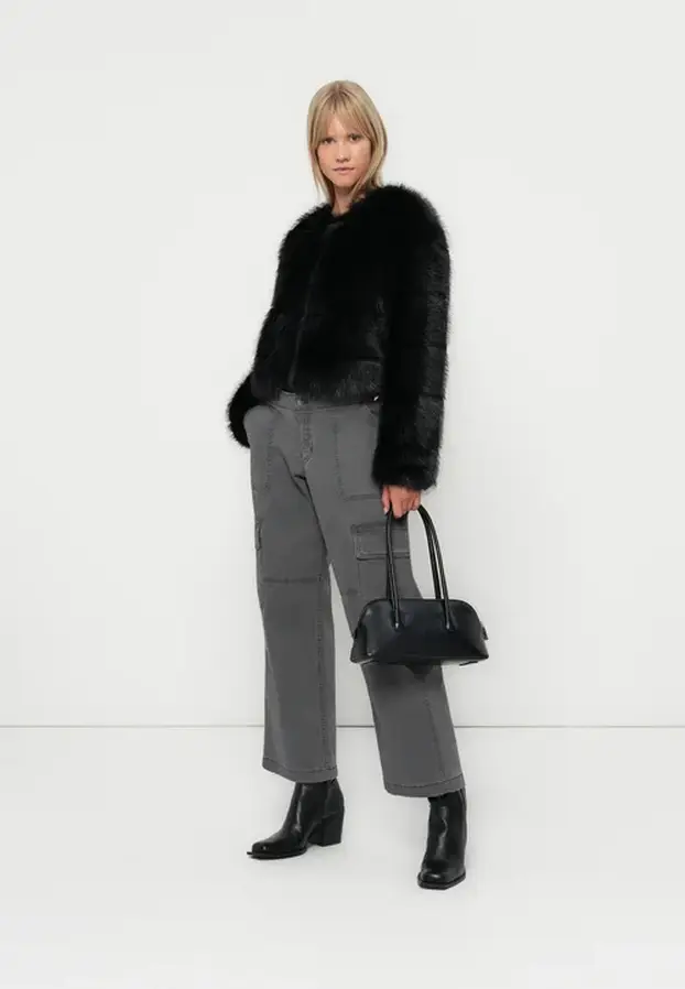 FOTO Chic bundice raznih nijansi - pufasta jakna kao hit sezone