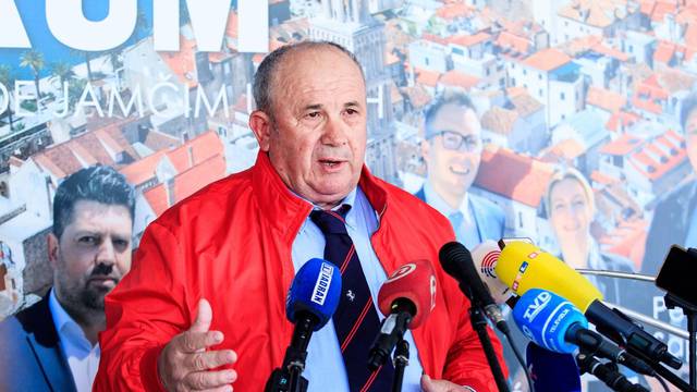 Split: Željko Kerum predstavio je program za izbore