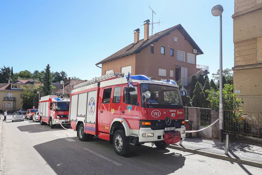 Intervencija vatrogasaca zbog curenja kemikalija