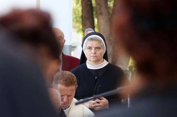 Šibenik: Na blagdan Svih svetih misno slavlje predvodio je mons. Tomislav Rogi?