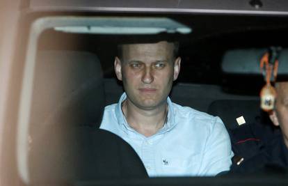 Navaljni je osuđen na 30 dana zatvora zbog prosvjeda u Rusiji