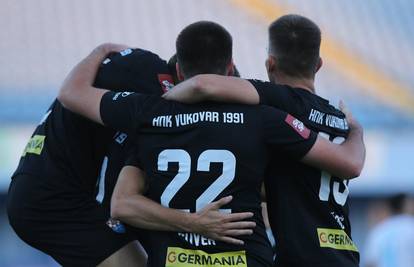 Vukovar - Rijeka 3-2: Šokantni preokret i povijesna pobjeda za domaće! Prvak u ogromnoj krizi