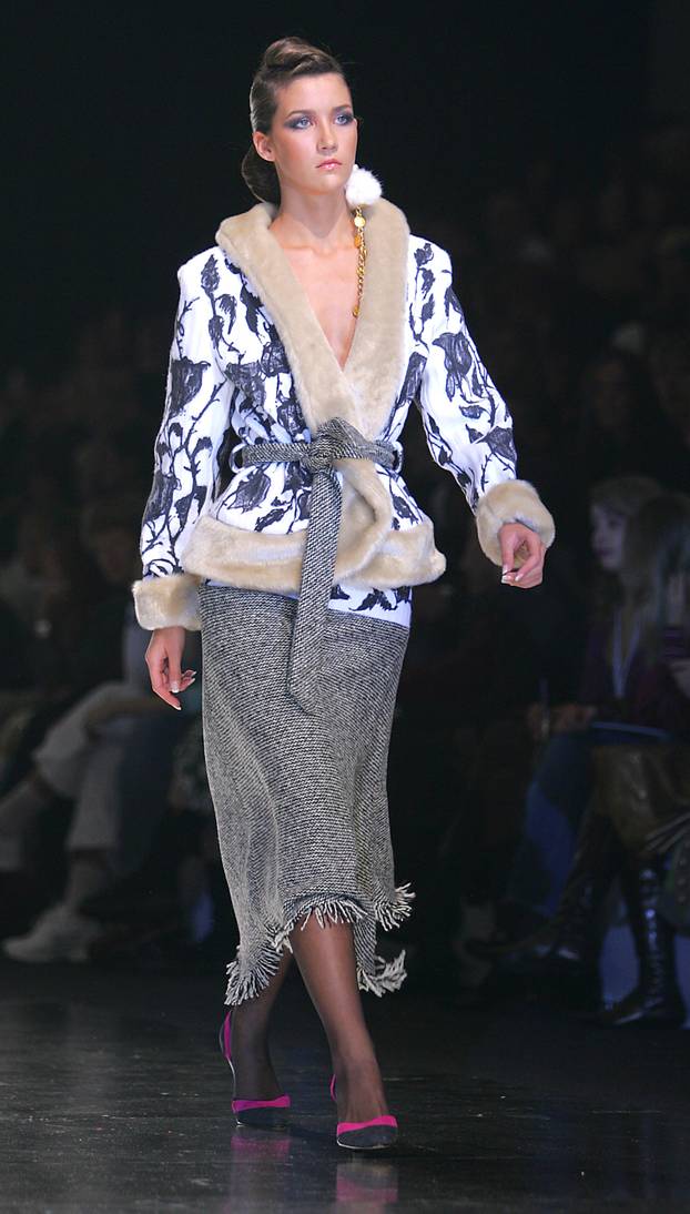 ARHIVA - Sve oči treće večeri 6. Cro-a-portera bile su uprte u zanosnu Anicu Kovač