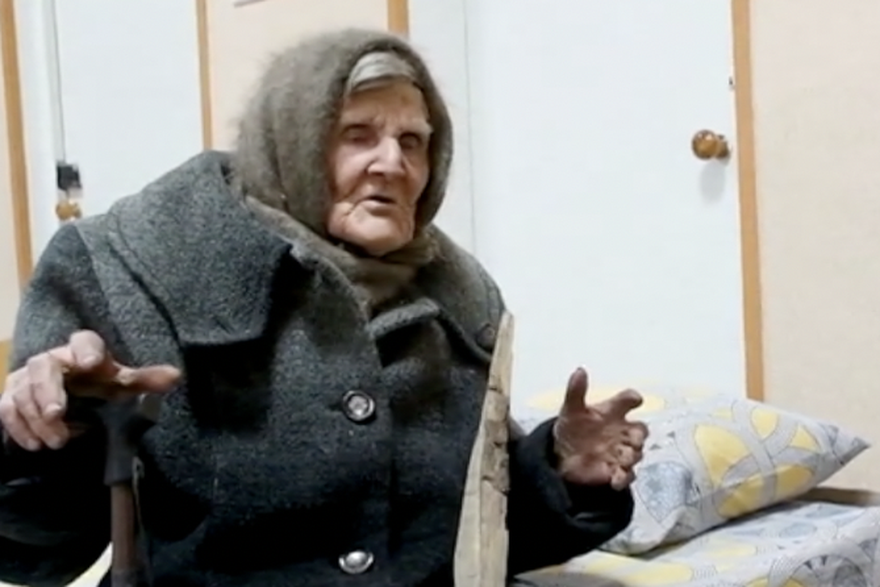 98-godišnja Ukrajinka hoda 10 km pod granatiranjem kako bi pobjegla od Rusa
