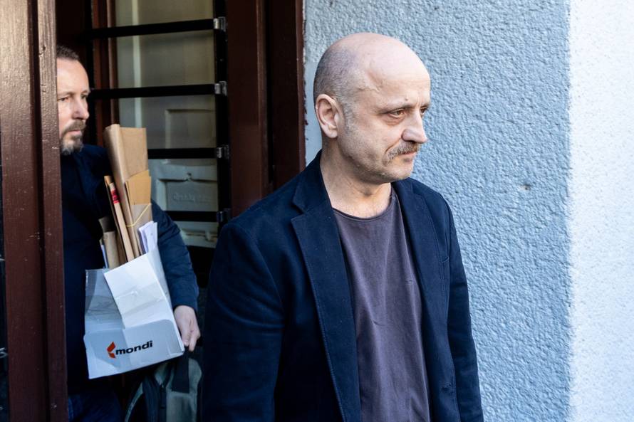 Zagreb: Mile Kekin priveden i odveden na ispitivanje 