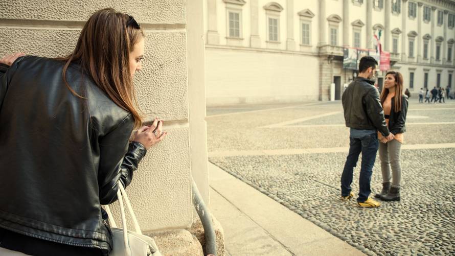 Privatna istražiteljica: Ključni znakovi da vas partner vara