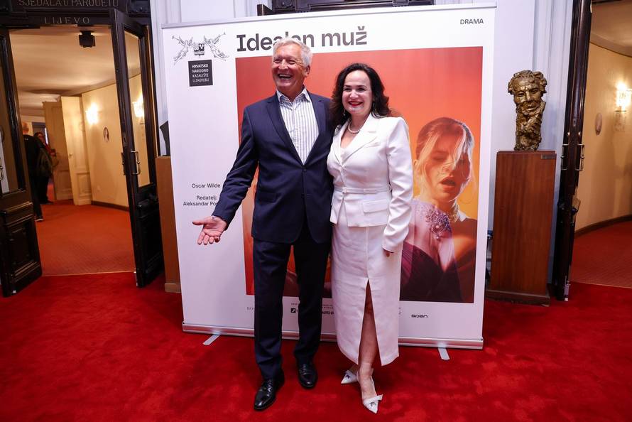 Zagreb: Poznati na premijeri predstave "Idealan muž"