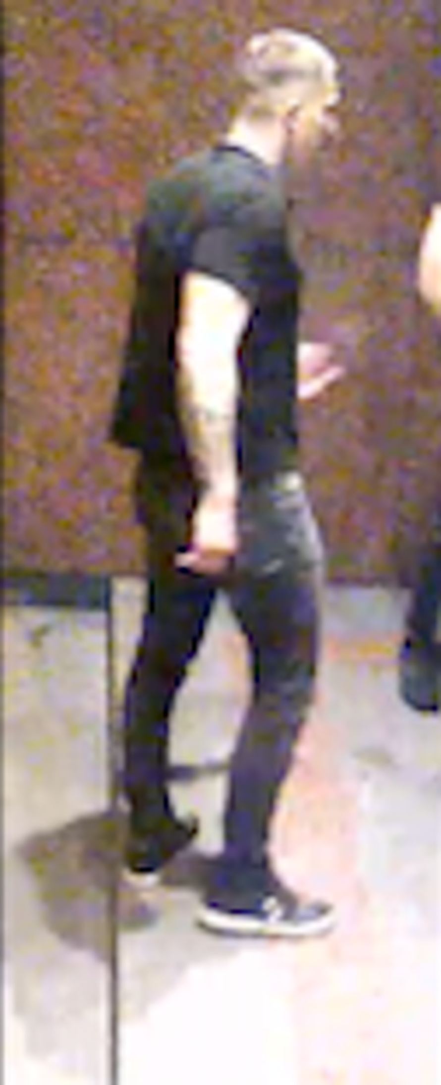 FOTO Prepoznajte li mladiće na fotografiji? Policija ih traži zbog brutalnog napada u Zagrebu