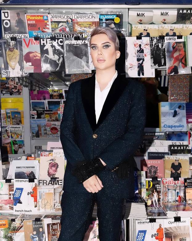 Učitelj spiskao 600.000 € da bude Azijatkinja! Sad želi opet biti muško: 'Brusili su mi kosti'