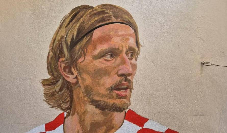 FOTO Pogledajte kako je trebao izgledati mural Luke Modrića...
