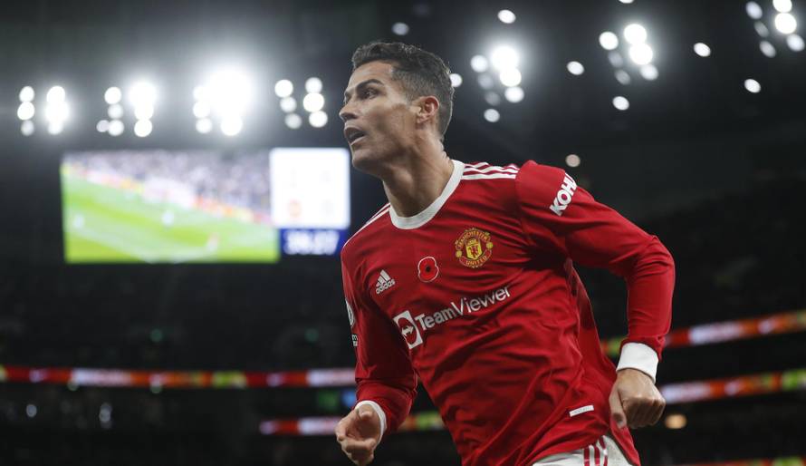 Premier League - Tottenham Hotspur v Manchester United