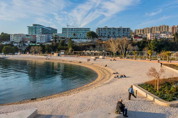 Split: Proljetno poslijepodne na Žnjanu