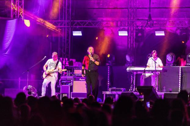 Koncert Tonija Cetinskog u pulskoj Areni